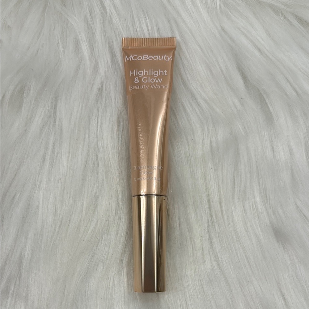 MCoBeauty HIGHLIGHT & GLOW BEAUTY WAND CHAMPAGNE GLOW